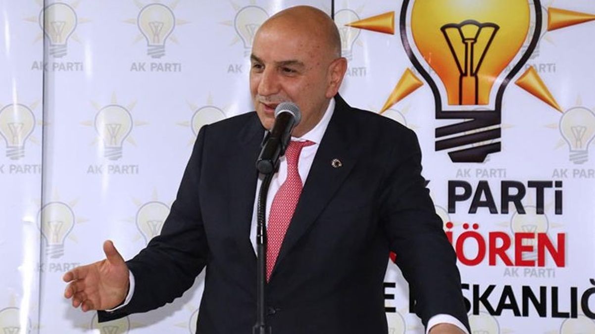 AK Parti, Ankara Büyükşehir Belediye Başkanı adaylığını Turgut Altınok'a tebliğ etti