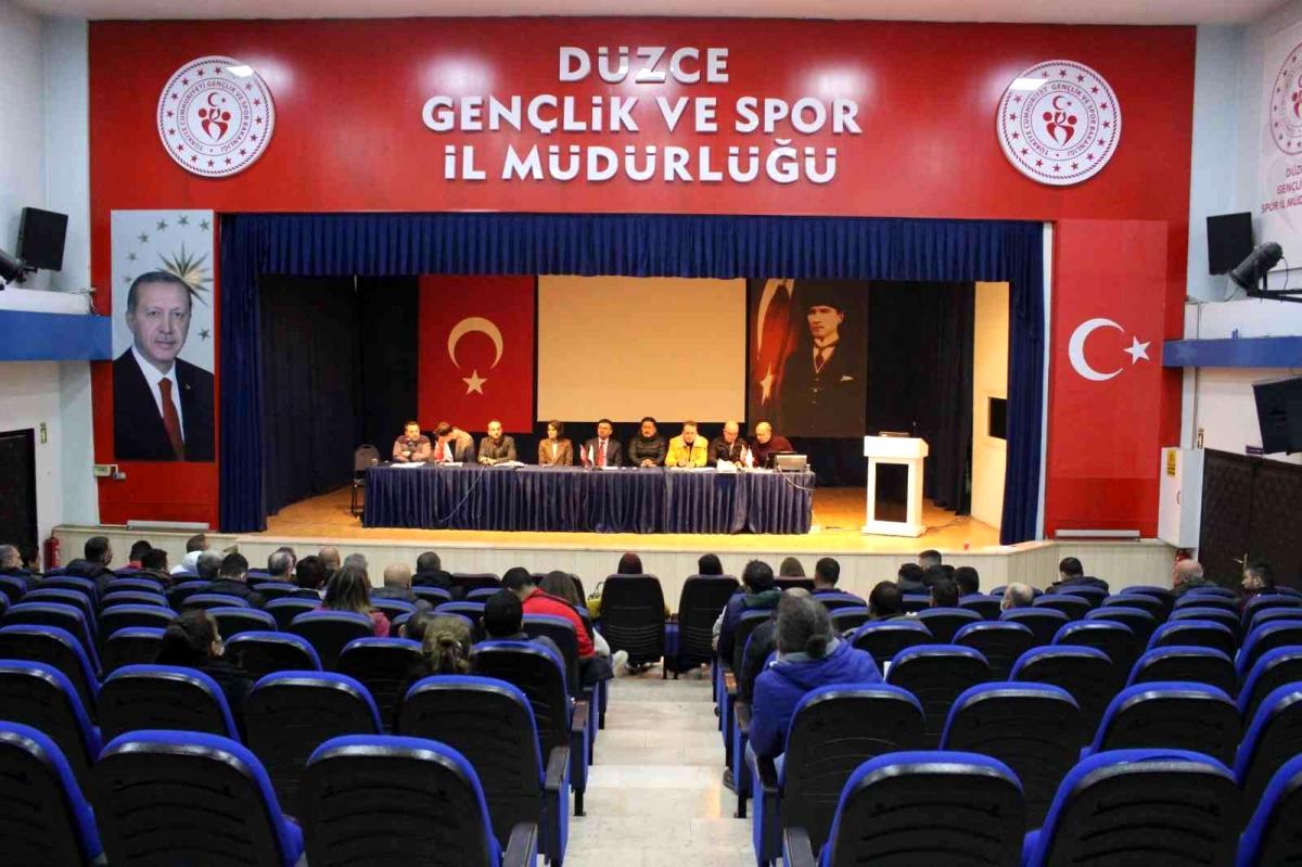 Badminton Türkiye şampiyonası Düzce'de başladı