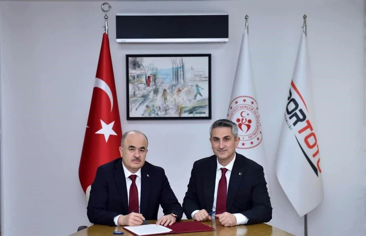 Çorum Osmancık'ta 80 Milyon Liralık Spor Kompleksi Yapılacak