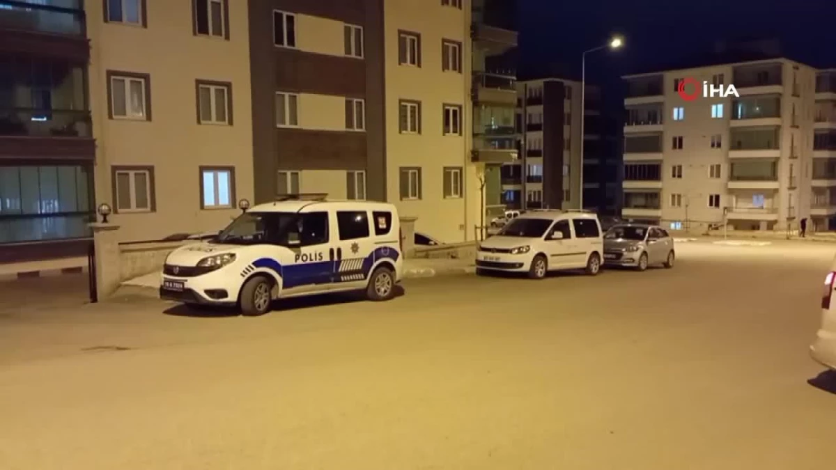 Çorum'da aracın içinde oturan şahıs, silahla vurularak yaralandı