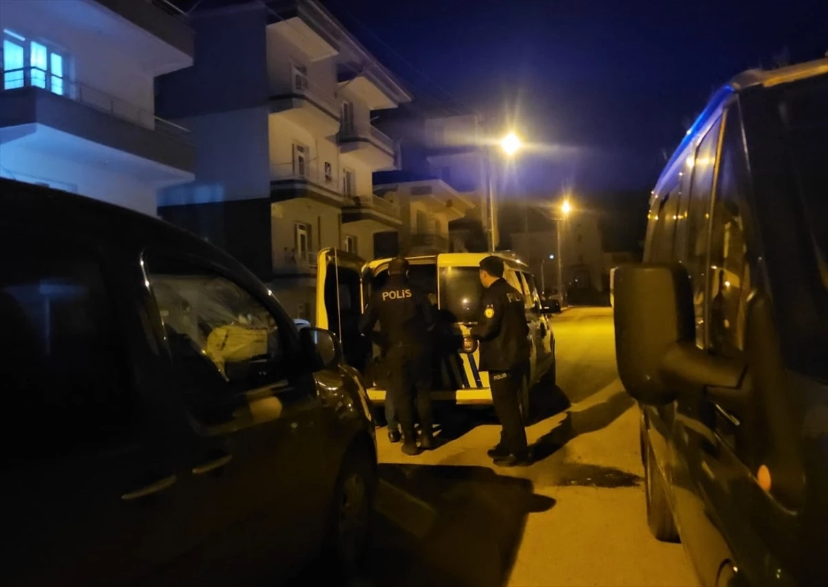 Çorum'da arazi tartışması kanlı bitti: 2 yaralı