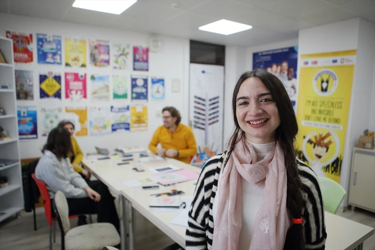Çorum'da İngilizce öğretmeni 37 Erasmus+ projesiyle yüzlerce öğrenciye yurt dışı eğitim fırsatı sağladı