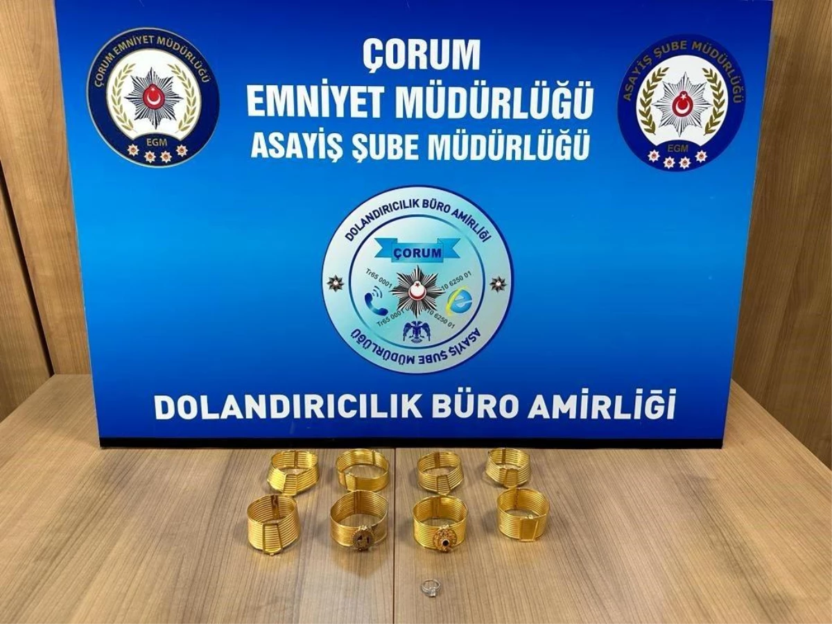 Çorum'da Sahte Altın Kelepçe Satan Şahıslar Yakalandı