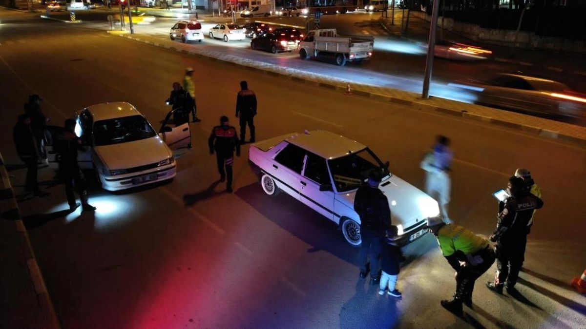 Çorum'da Yılbaşından Bugüne Kadar Yapılan Şok Uygulamalarda 224 Ateşli Silah Ele Geçirildi