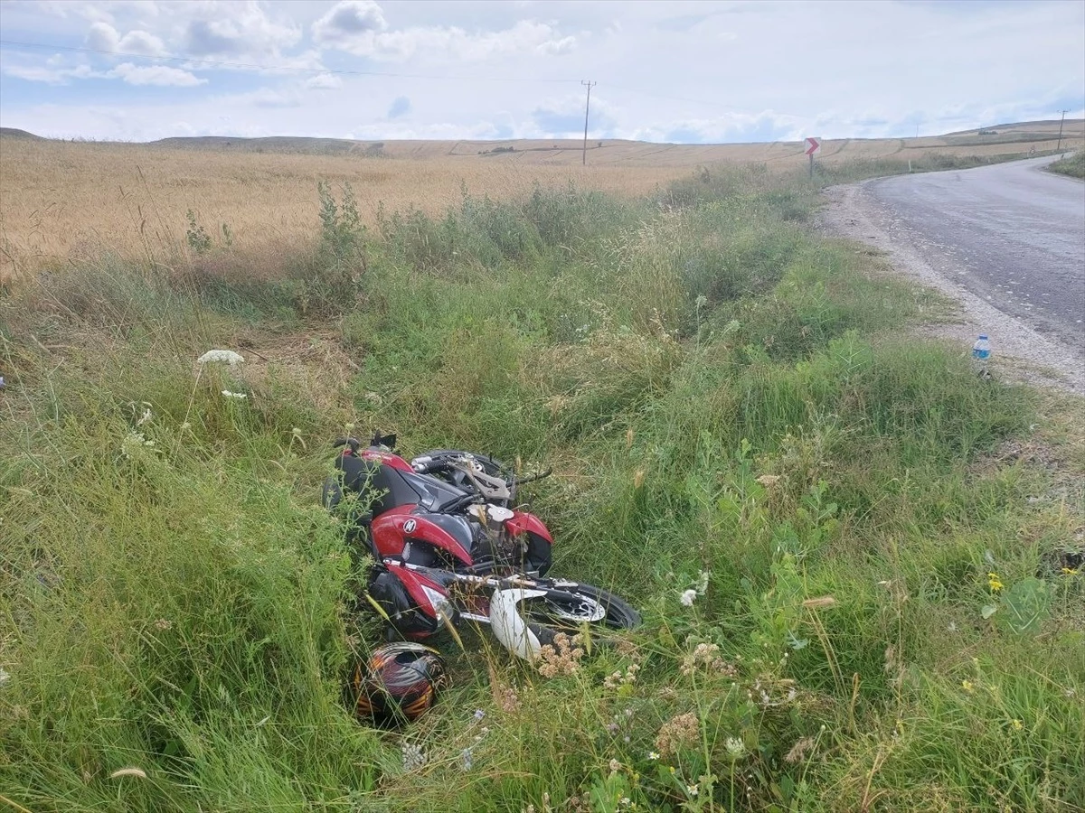Çorum'un Alaca ilçesinde motosiklet kazası