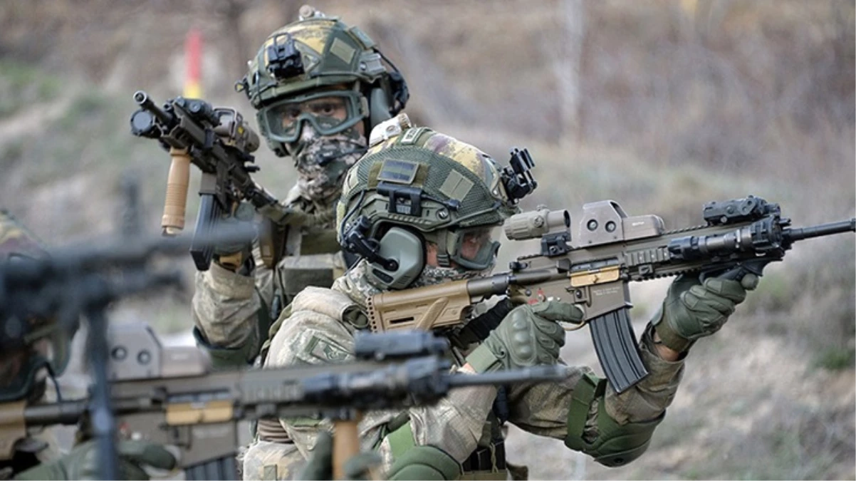 Irak'tan kaçan 2 PKK'lı terörist Habur'da teslim oldu