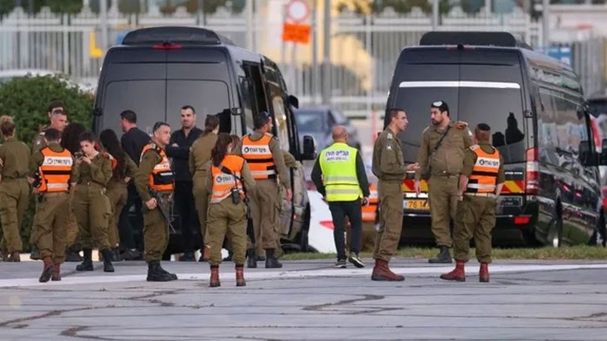 İsrail, Hamas'ın salıverdiği 13 rehineye karşılık 39 Filistinliyi serbest bıraktı