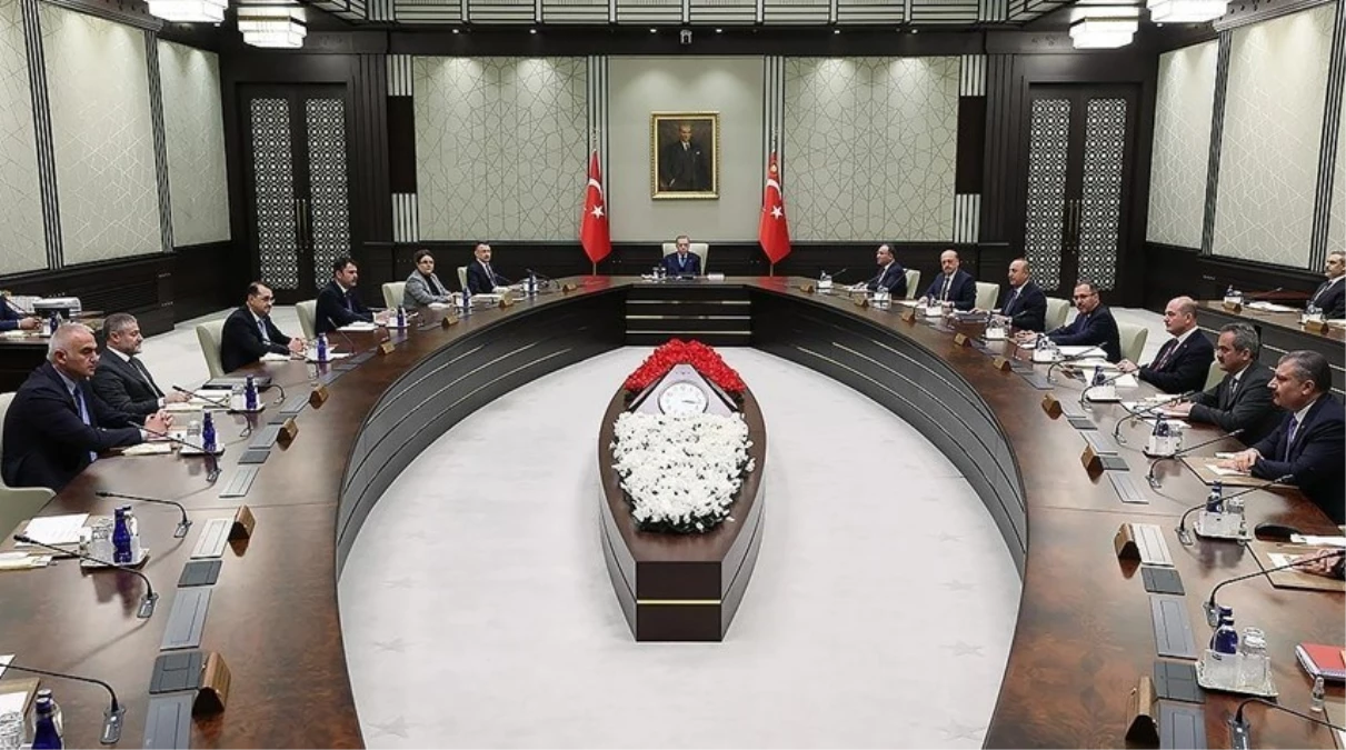 Kabine nedir, ne anlama gelir? Kabinede kimler olur? Kabine sistemi ne demek?