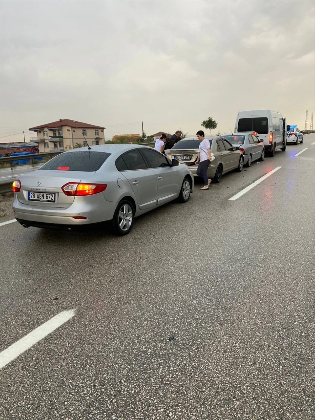 Kırıkkale'de Zincirleme Trafik Kazaları: 8 Yaralı