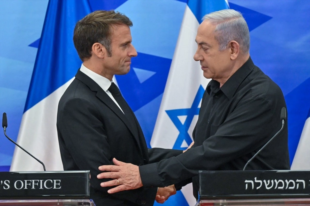 Macron, terör örgütleriyle mücadele için koalisyon çağrısı yaptı