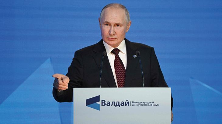 Putin: Ermenistan, Karabağ'ın Azerbaycan'a ait olduğunu kabul etti