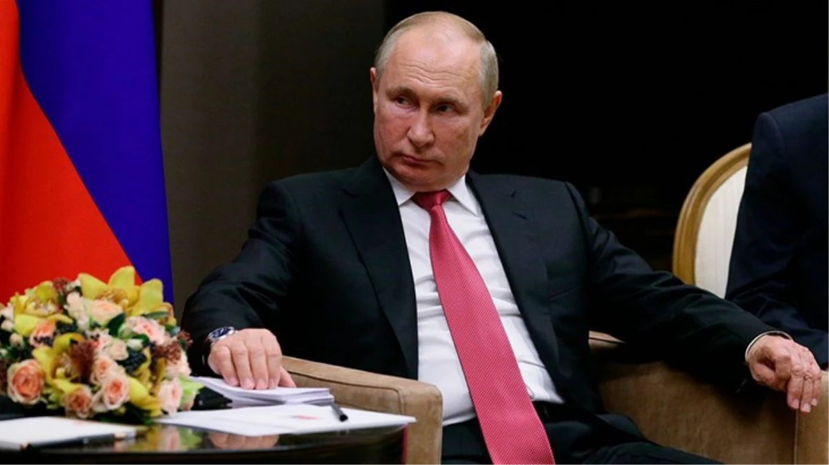 Putin, Rusya'da cinsiyet değiştirmeyi yasaklayan yasayı onayladı