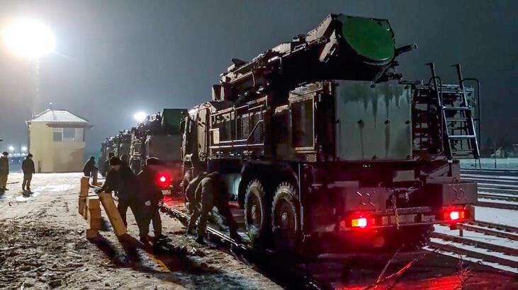 Rusya, Belarus'a yeni füze sistemleri gönderdi