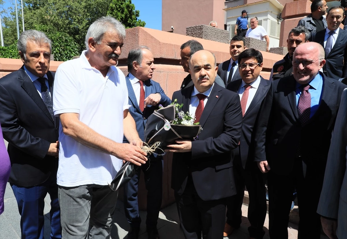 Samsun Valisi Zülkif Dağlı Çorum Valiliğine atandı
