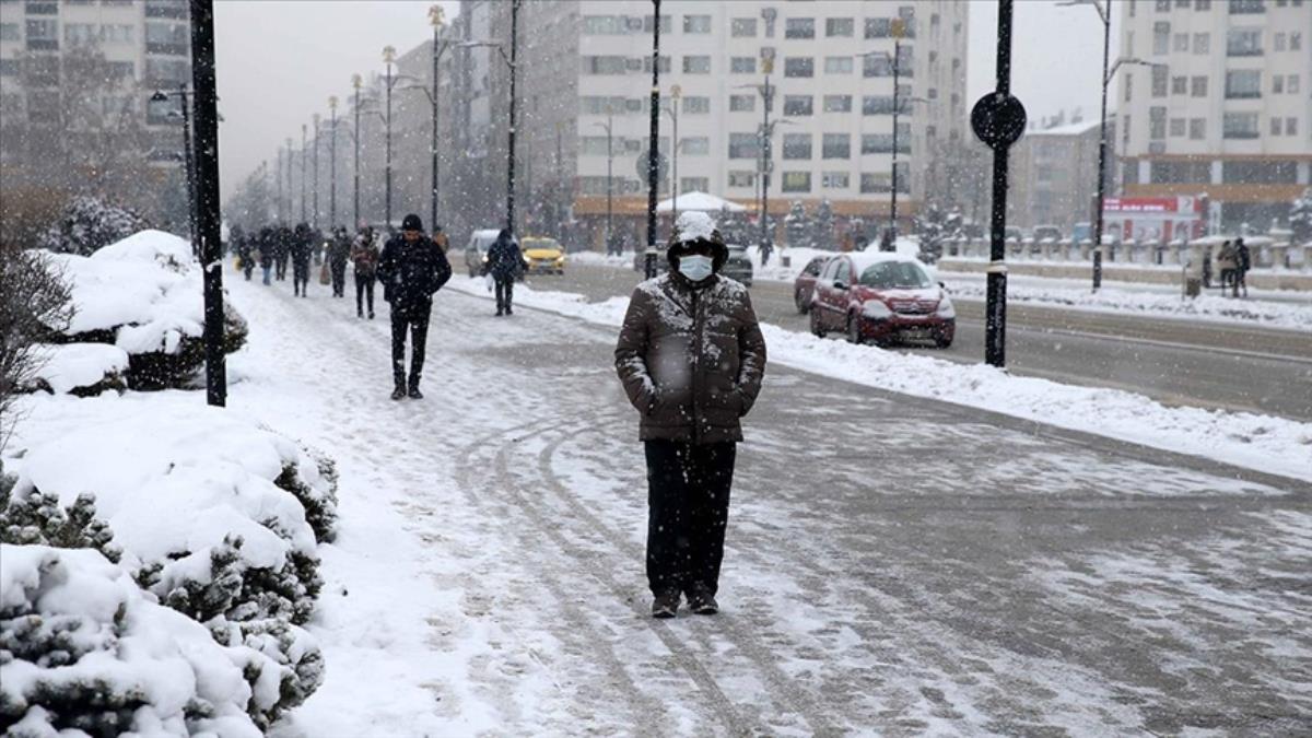 Sivas'da okullar tatil mi? Son Dakika! Sivas Valiliği açıklaması! Sivas kar tatili var mı? Sivas Hava Durumu!