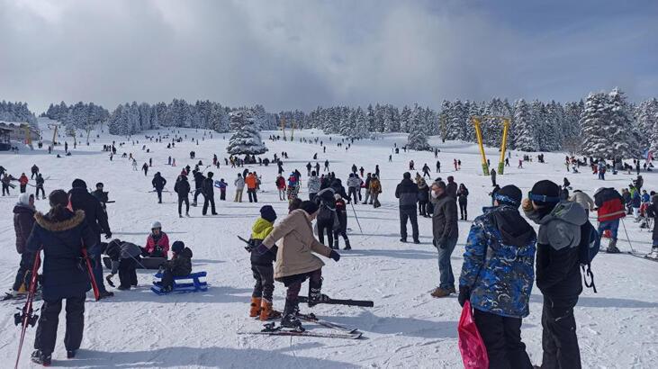 Uludağ'da adım atacak yer kalmadı